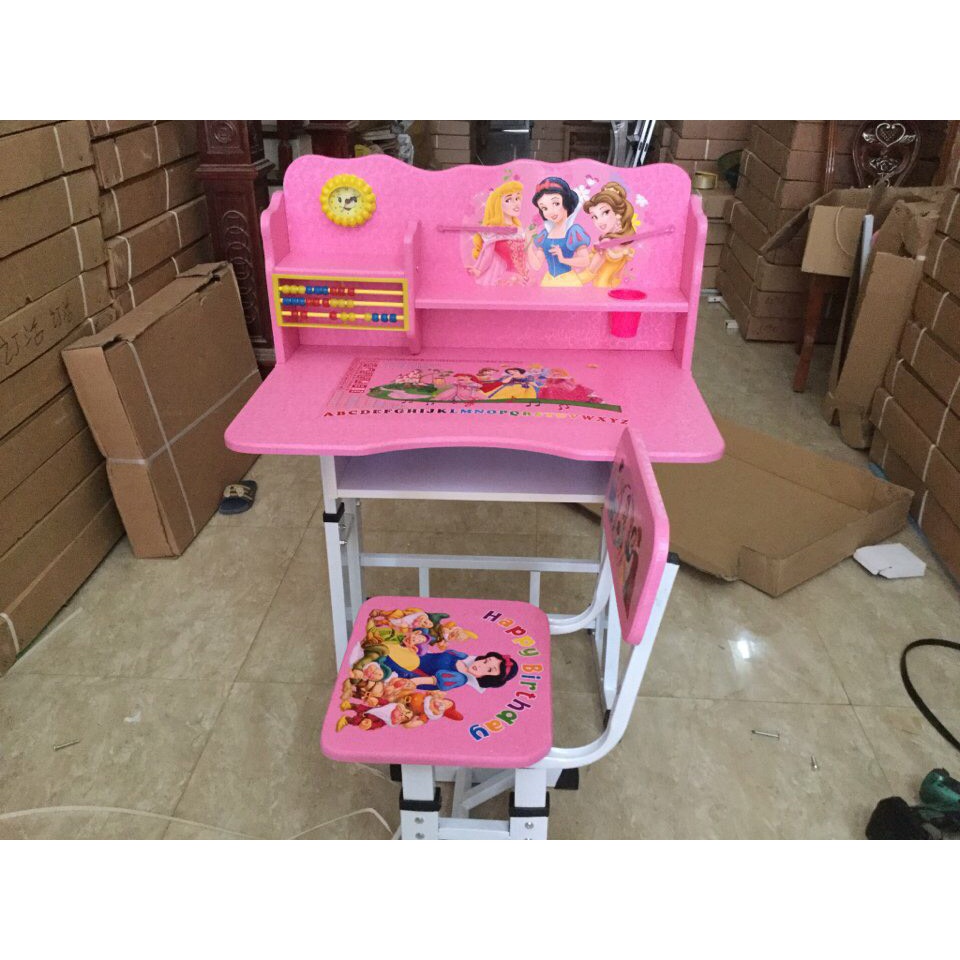 Bàn học sinh cho bé tiểu học (có bảng tính + chữ cái + bảng cửu chương)