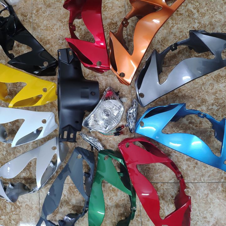 Bộ ốp đầu Loại Phanh Đĩa gồm 4 món ốp đầu, gáy, Pha đèn, 1 đôi xi nhan Trước gắn xe Wave RS, Wave Anpha, Wave S100