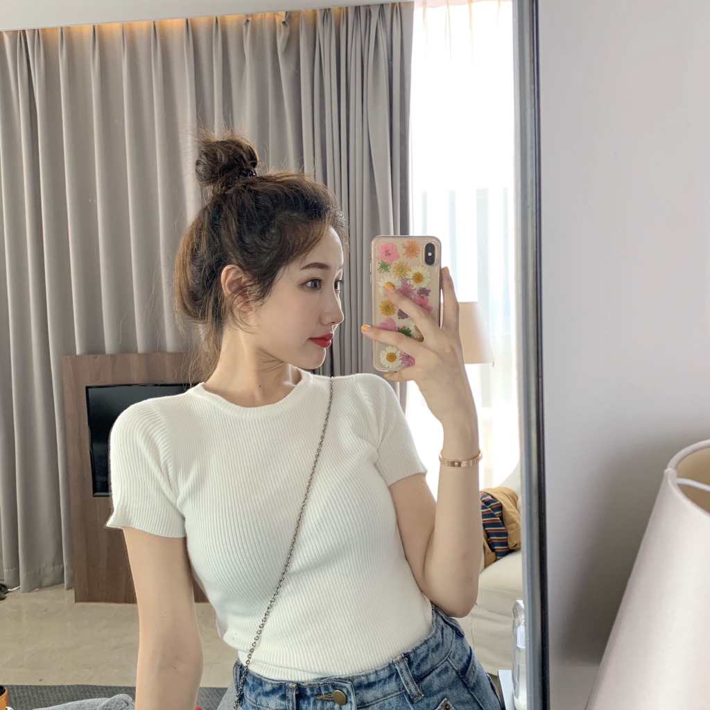 Áo thun nữ ngắn tay phong cách Hàn Quốc trẻ trung | BigBuy360 - bigbuy360.vn