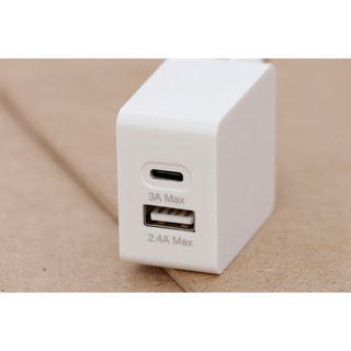 Adapter Sạc 2 cổng USB 2.4A Type C 3A Xmobile DS165 Trắng