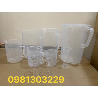 Ca đong nhựa có vạch chia