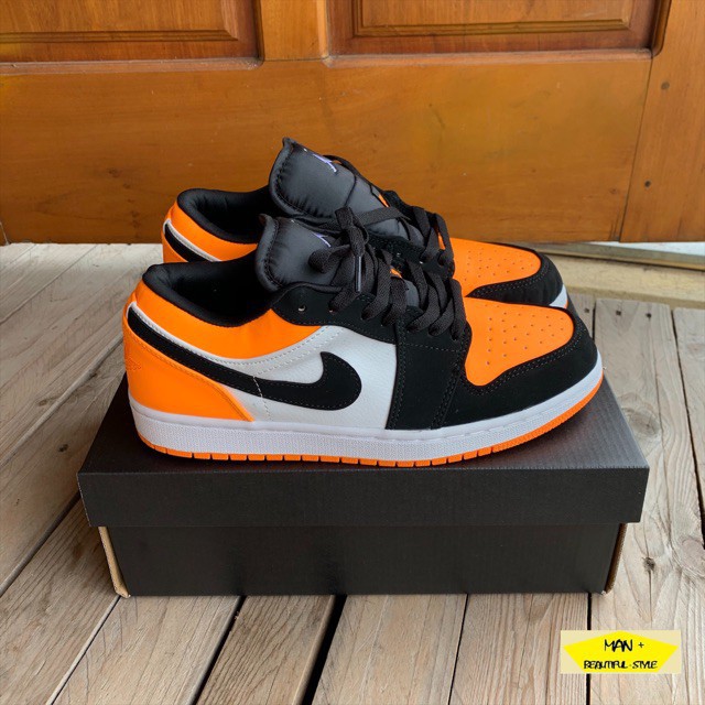 (Video cận cảnh) giày thể thao sneaker AIR JORDAN 1 low orange