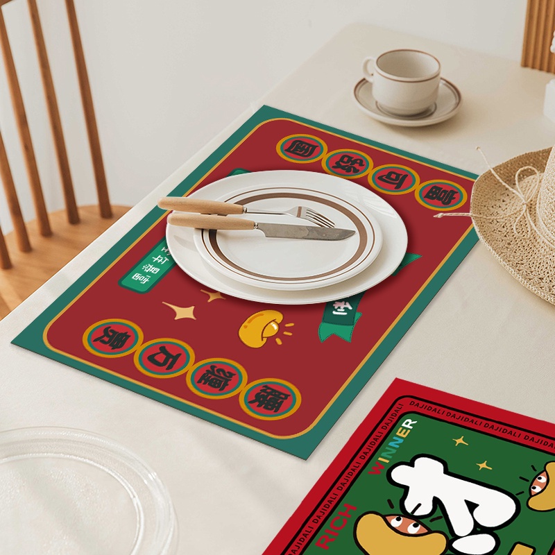 1 Tấm Lót Bàn Ăn Phong Cách Năm Mới Độc Đáo