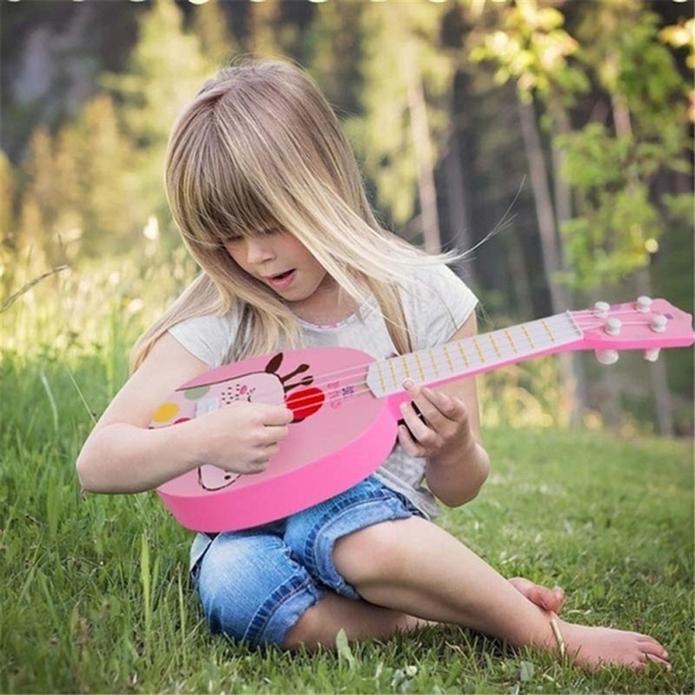 1 Đồ Chơi Đàn Ukulele Mini Họa Tiết Hoạt Hình Cho Bé