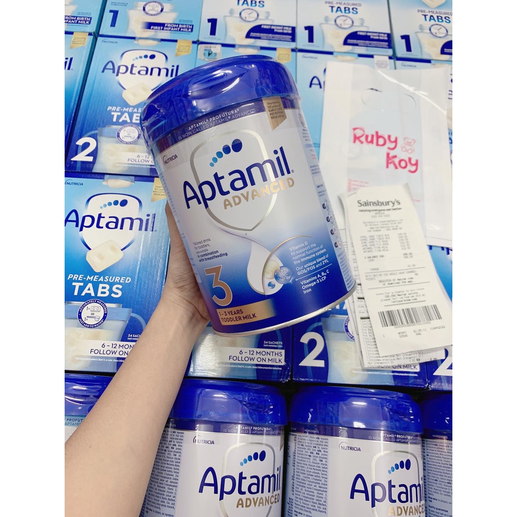 Sữa Aptamil Anh 900G