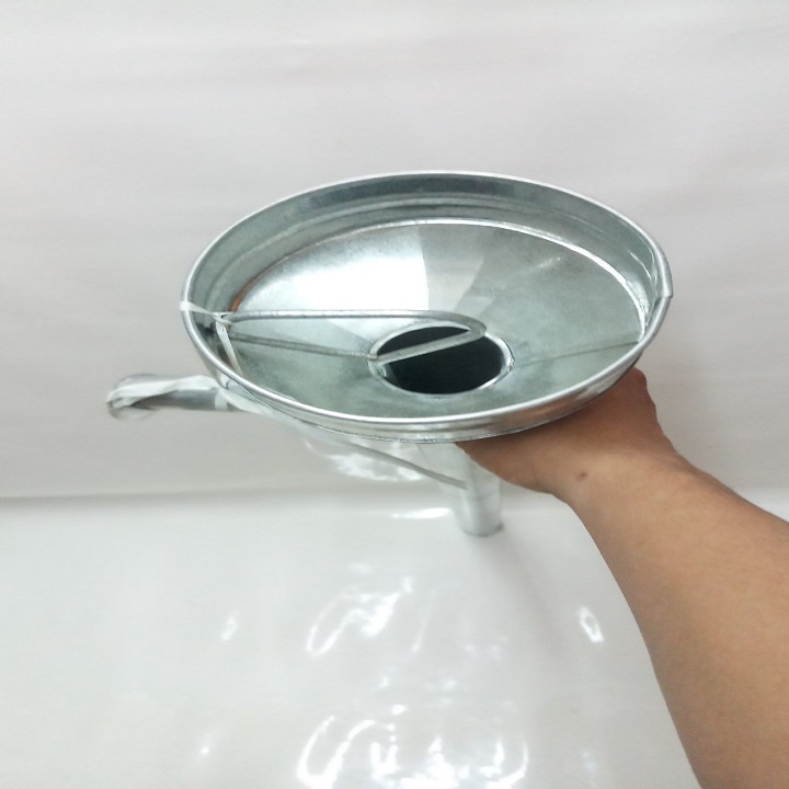 ỐNG BƠM DẦU KÉO TAY BẰNG TON.