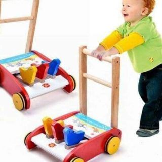 Xe gỗ tập đi cho bé