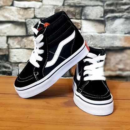 Giày Trẻ Em Vans Sk8 Cao Cấp Màu Trắng Đen Cặp học sinh