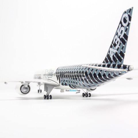 Mô hình máy bay Original Striped Airbus A350 47cm lắp ráp có đèn Everfly