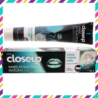 Tuýp kem đánh răng closeup vị dừa + than hoạt tính trắng răng tự nhiên 180g