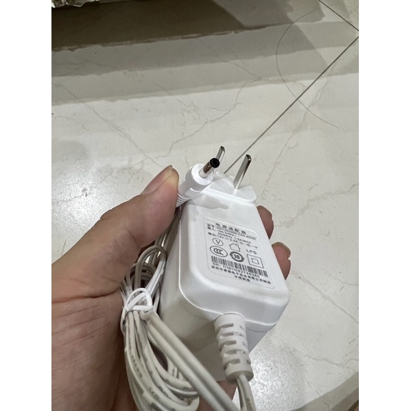 sạc 12v 2a laptop haier loại xịn bảo hành 12 tháng