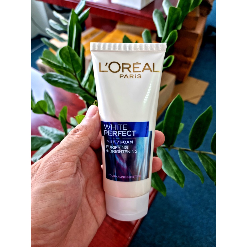 Sữa rửa mặt trắng da L'Oreal White Perfect 100ml
