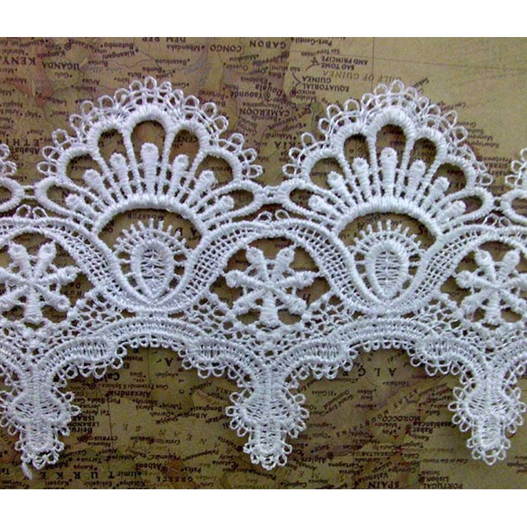 Dây ren hoa rộng 8.5cm trang trí giáng sinh