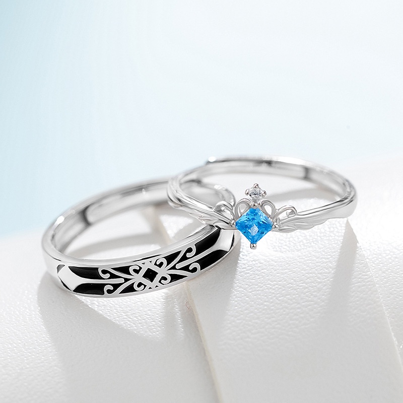 Nhẫn nam nữ tròn Unisex Asta Accesories màu bạc Thời trang chất liệu Titan đẹp đơn giản - Nhẫn Đôi King &amp; Queen