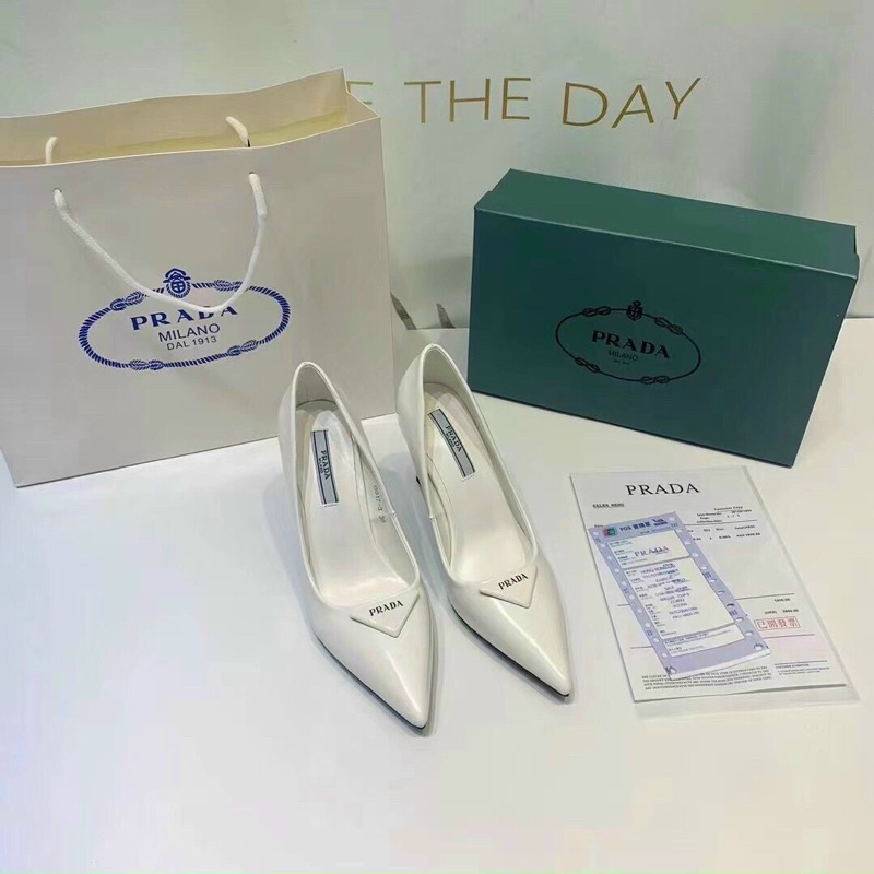 Giày cao gót prada mới