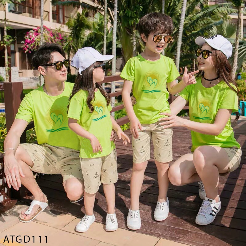 ÁO THUN GIA ĐÌNH IN HỌA TIẾT MỚI LẠ ĐƠN GIẢN - ATGD111
