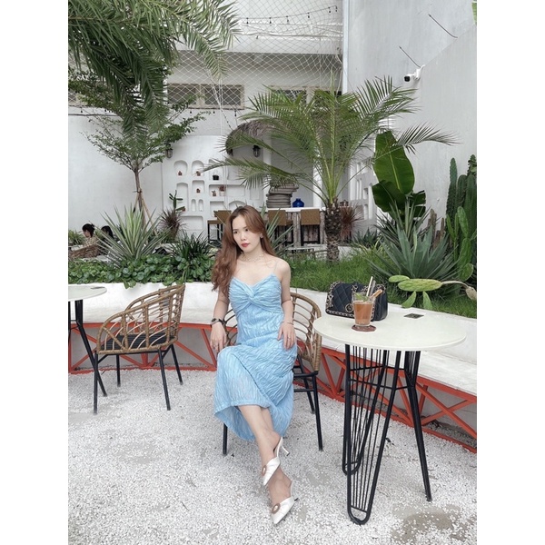 Đầm hai dây xoắn ngực BASIC chất vải thun gợn sóng Candy - BT098