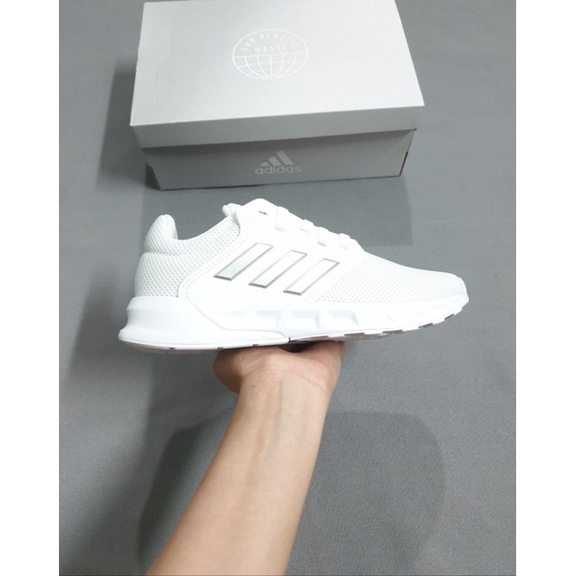 ( Vợt Sale) Giày Adidas Showtheway FX3748 full box, có mail mua hàng tại web hãng