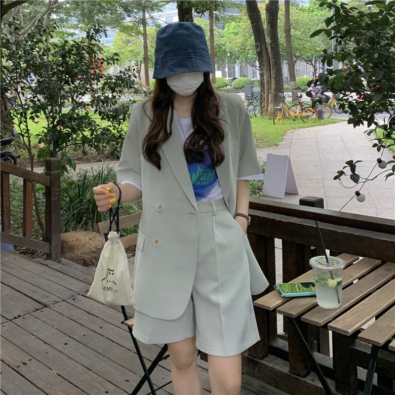 [ SẴN ] Set vest cộc tay với quần ngố | BigBuy360 - bigbuy360.vn