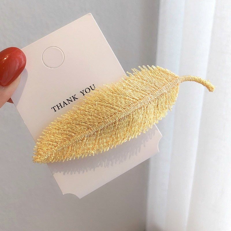 Kẹp tóc hình lá thêu phong cách Hàn Quốc