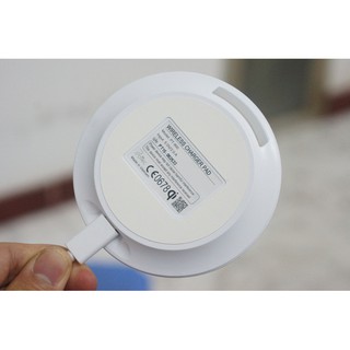 Sạc không dây Protec