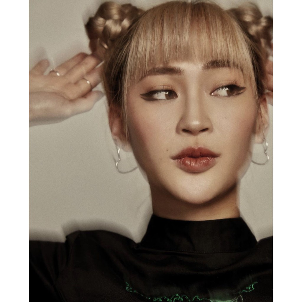 Heart Empty Earrings khuyên tai titan trái tim không gỉ không đen không dị ứng unisex (full size)