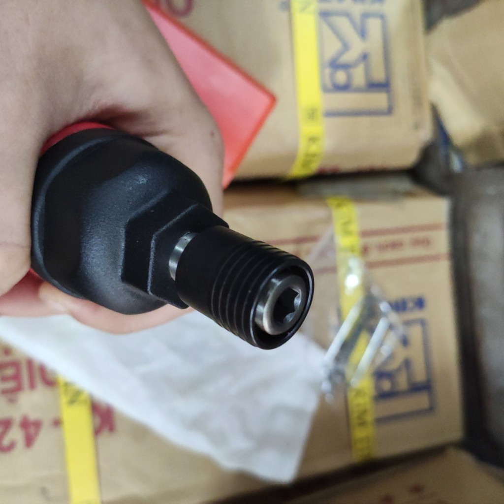 Vít hơi cao cấp hộp nhựa đỏ, Tô vít dùng khí nén