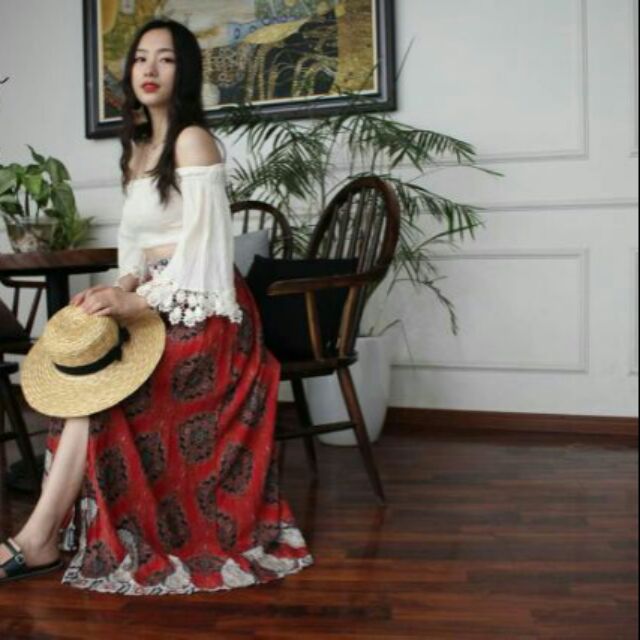 Áo croptop ôm tay xòe vải thô kem phong cách Boho