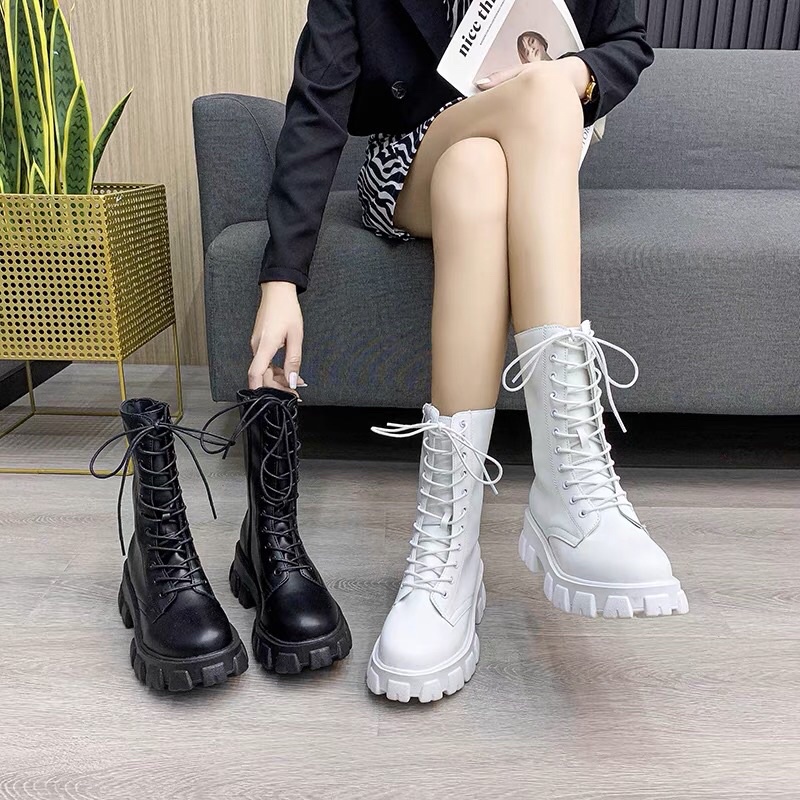 Boot ulzzang cao cổ 20cm buộc dây kéo khóa đế cao 5.5cm màu đen/trắng cá tính đẹp mới xinh thời trang | BigBuy360 - bigbuy360.vn
