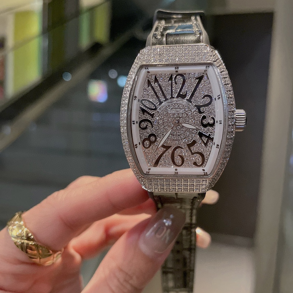 Đồng hồ nữ franck muller v32