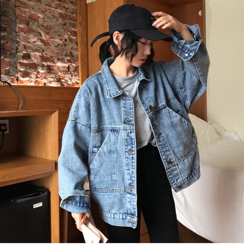 Áo khoác denim IELGY dáng rộng mỏng tay dài phong cách cổ điển dễ phối đồ thời trang cho nữ