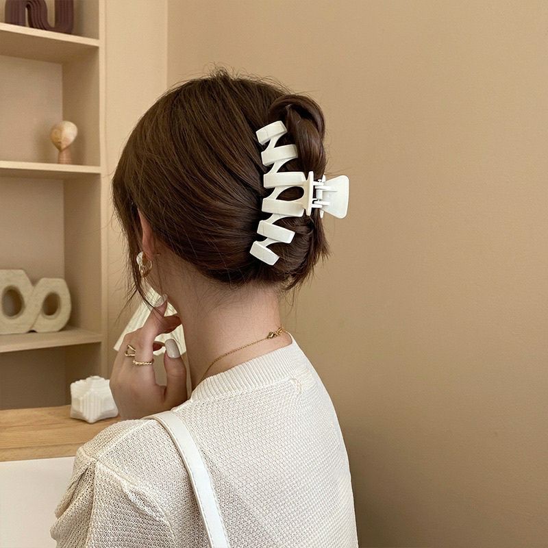 Kẹp tóc acrylic Hàn Quốc thời trang