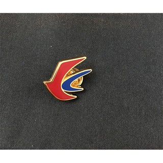 Huy hiệu hình cờ trung hoa độc đáo