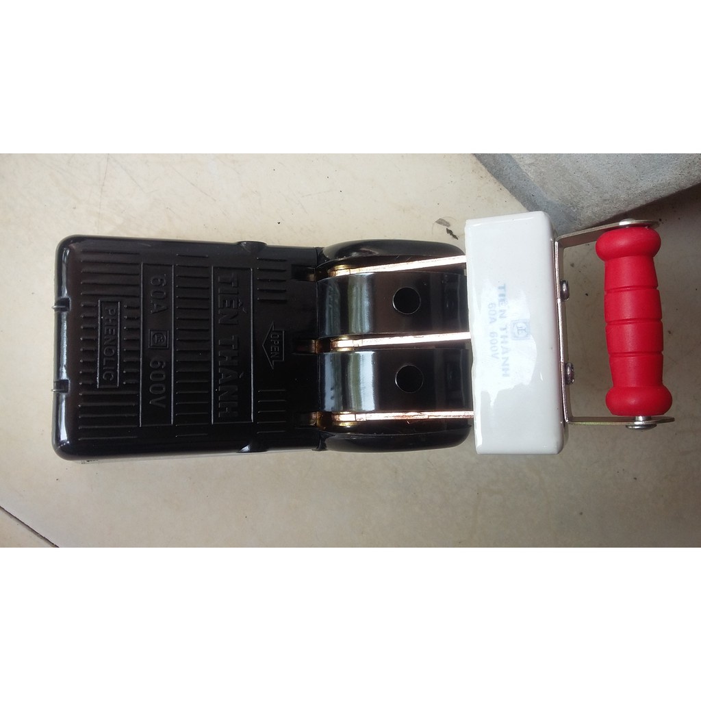 Cầu dao 3 pha  Cao Cấp Tiến Thành 20A, 30A, 60A,100A.