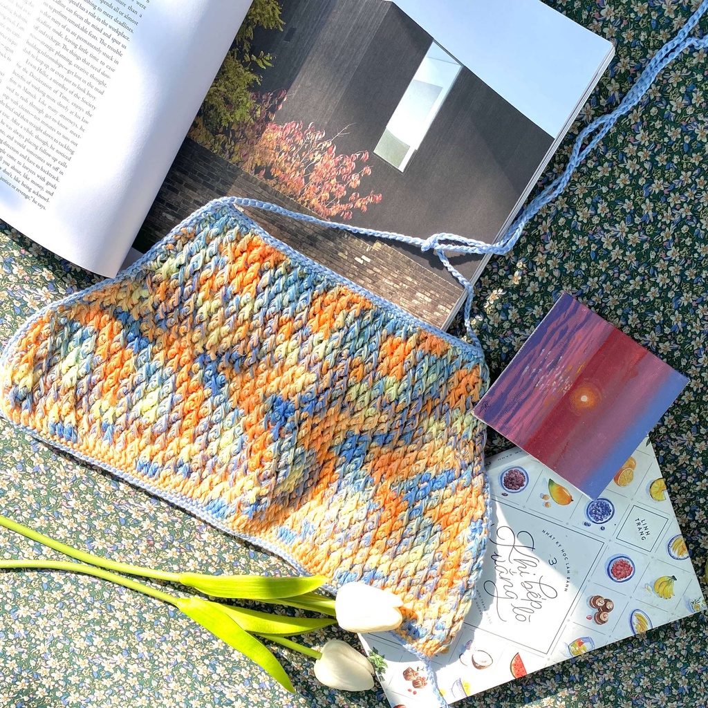 Áo kiểu yếm đan móc loang Splassshy Boho Colored Top