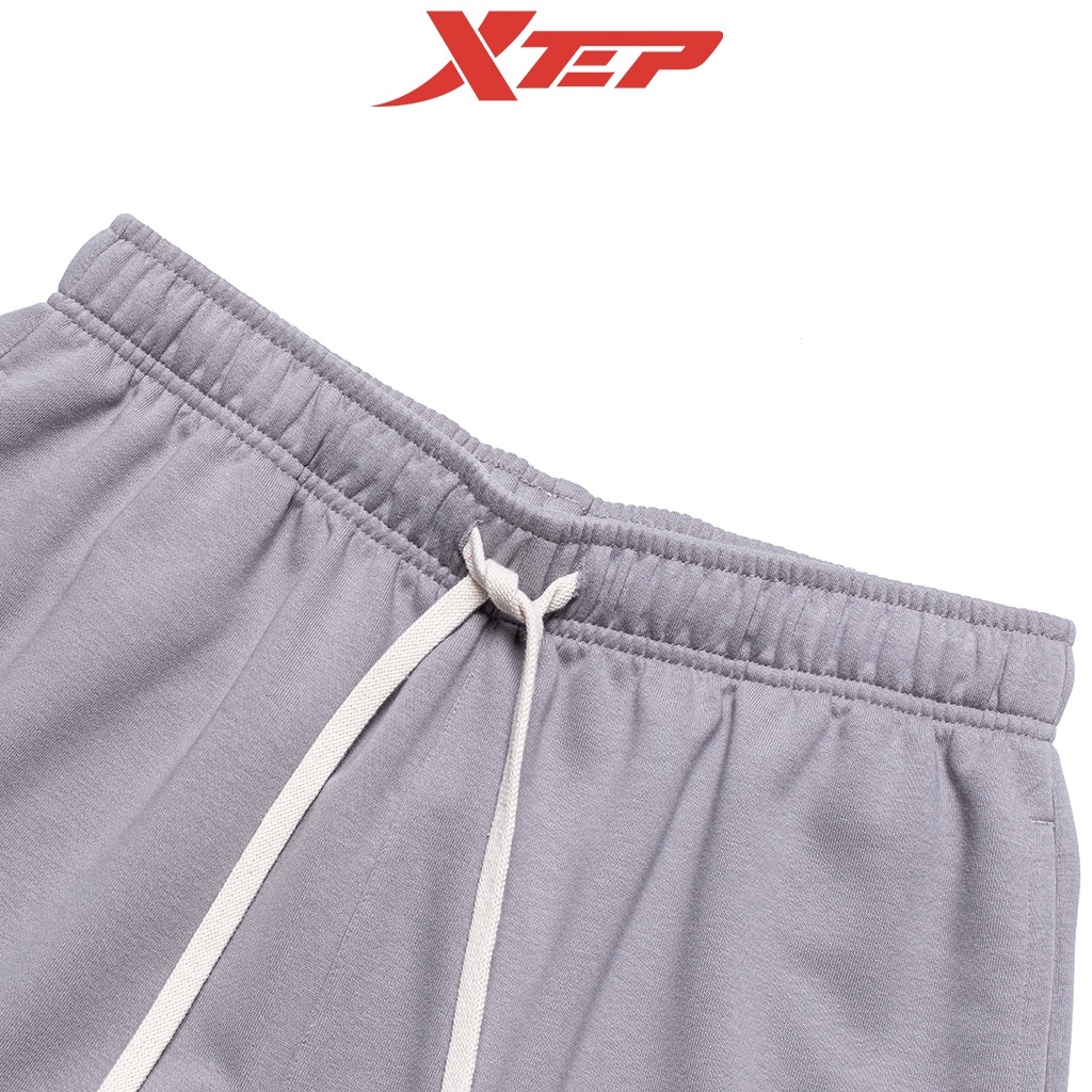 Quần đùi thể thao nam Xtep Urban, chất cotton thoáng mát, có túi hai bên và túi đằng sau 878229610031