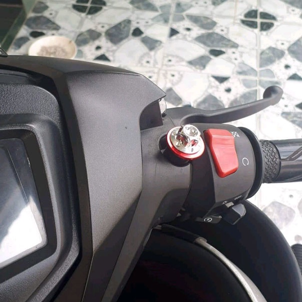 Ốc chân kính Salaya 10li15 đầu dù gắn chân gương xe máy cho Winner X, Wave, Sirius, Exciter 150,....inox 304 chống gỉ