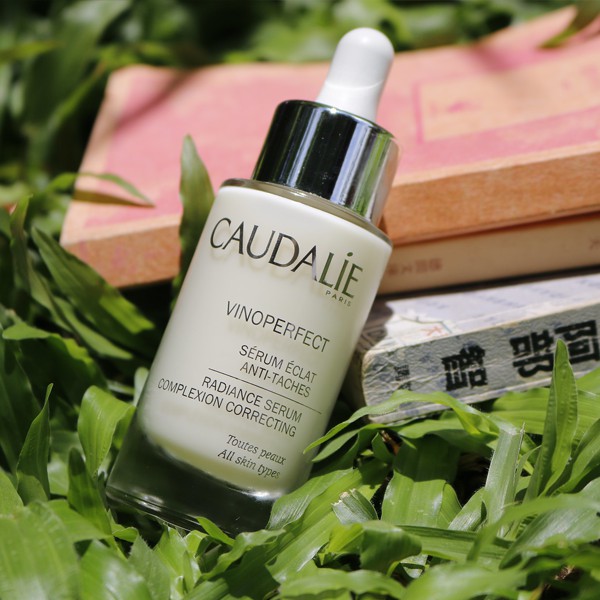 Set Caudalie Vinoperfect Anti-Dark Spot And Radiance Regimen - Bộ Chăm Sóc Da Gồm Serum, Kem Dưỡng & Nước Thần