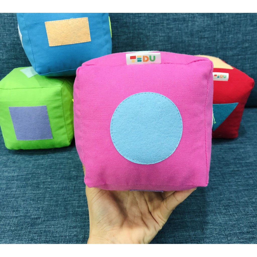 Banh xúc xắc vải hình học Tedu