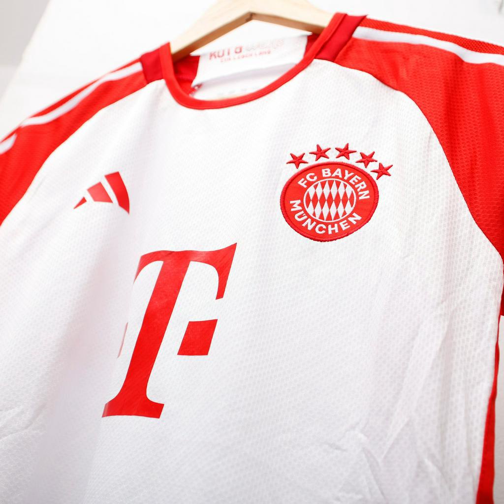 [Rẻ Vô Địch] Áo Bayern Munich 2023/24 | Bộ Quần Áo Bóng Đá CLB Bayern Munich 2024 Sân Nhà Màu Đen