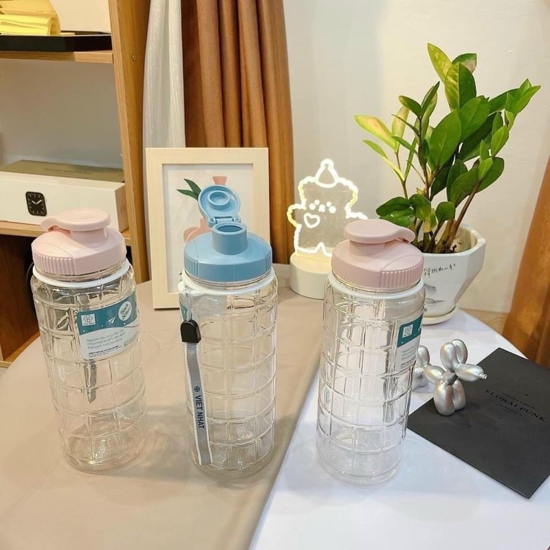 (Giá Sỉ) Bình Đựng Nước Việt Nhật 750Ml Kèm Dây Treo ❖750Ml - Caro❖ - Gttk