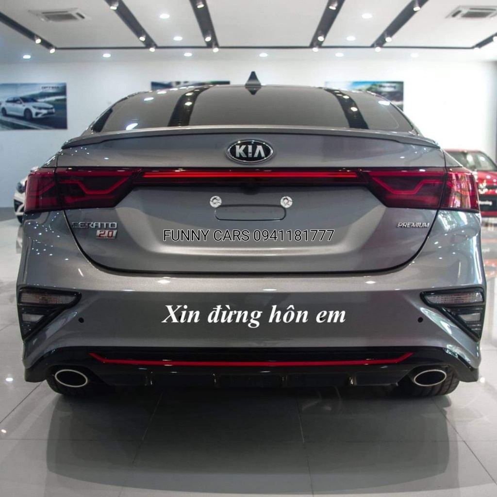 Tem khẩu hiệu hài hước dán ô tô