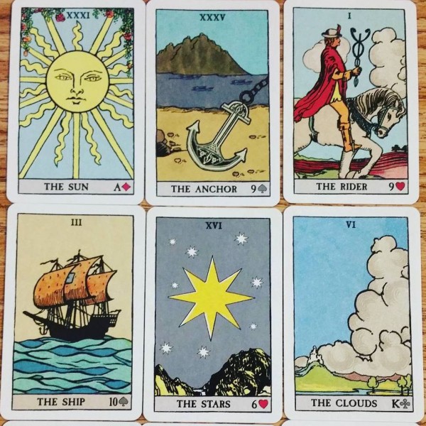 Bài Pixie’s Astounding Lenormand