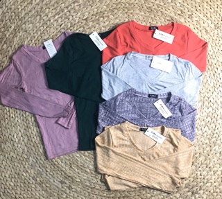 Áo thun body cổ tim tay dài