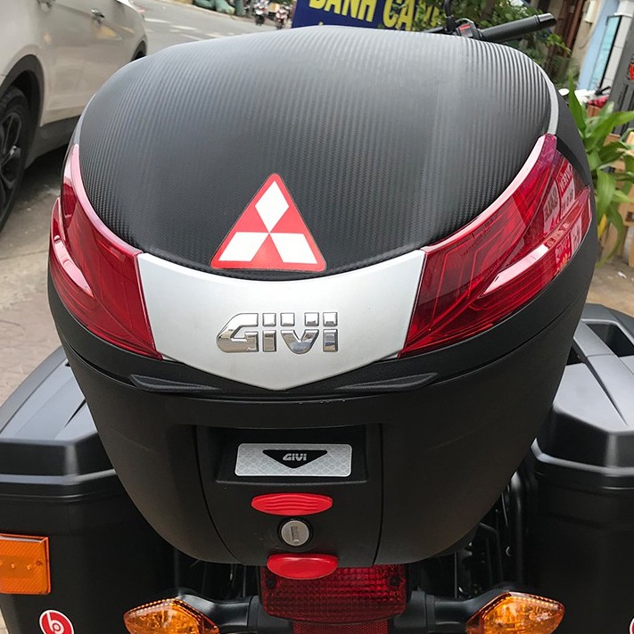 Thùng Givi B34N New (34L) - Tặng Đế MP60N