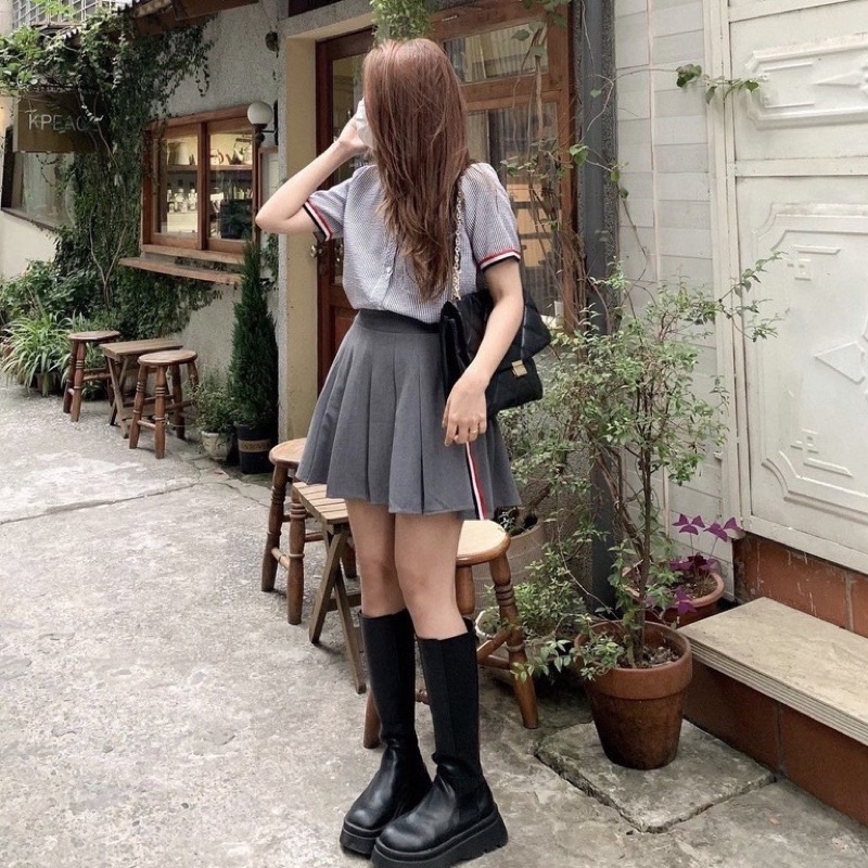 Set bộ Thomb chân váy xoè áo sơ mi, Set đồ nữ hoạ tiết kẻ sọc phong cách Hàn Quốc