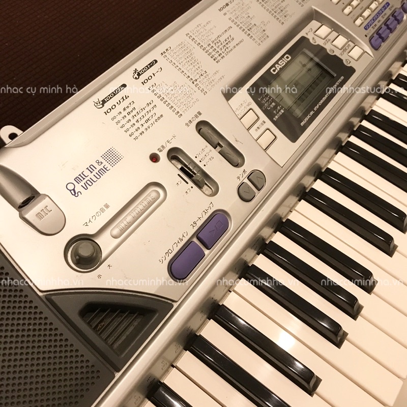 Đàn Organ Casio CTK-496 chính hãng đã qua sử dụng. Ngoại hình của đàn còn khá đẹp