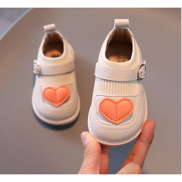 Giày Búp Bê_ Giày công chúa hình trái tim cổ chun đế mềm phong cách ngọt ngào cho bé gái từ 0 đến 3 tuổi