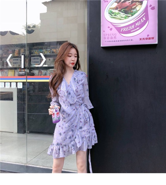 [Hình thật/ sẵn| Đầm voan hoa nhí xẻ vạt tím. Váy hoa cổ bèo tay xoè, buộc eo