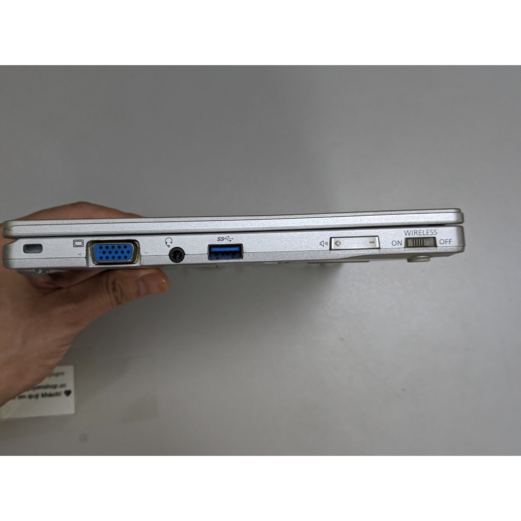 Laptop giá rẻ Panasonic CF-RZ4 (Core M-5Y71 /RAM 8GB/SSD 180GB/10.1 inch FHD cảm ứng xoay 360 độ/Win10) - đã qua sử dụng | BigBuy360 - bigbuy360.vn